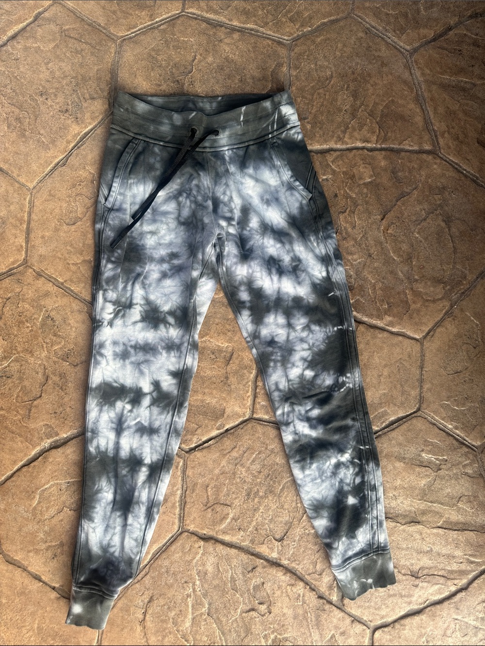 Lululemon athletica Warm Down Jogger gray and white tie-dye